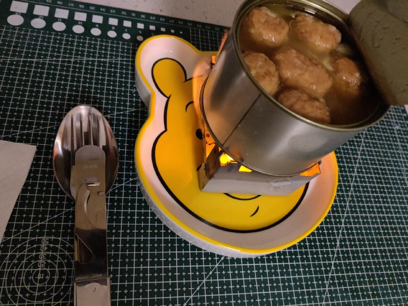恰罐头