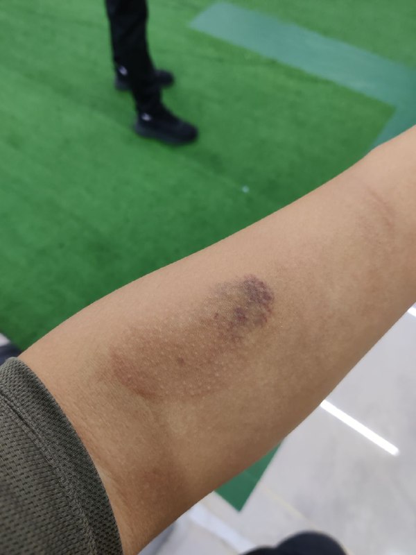 磨好了，比原来用的坡扳雪落更激进，撒放角更小，于是按照原来的习惯开弓的时候打臂了磨好了，比原来用的坡扳雪落更激进，撒放角更小，于是按照原来的习惯开弓的时候打臂了
